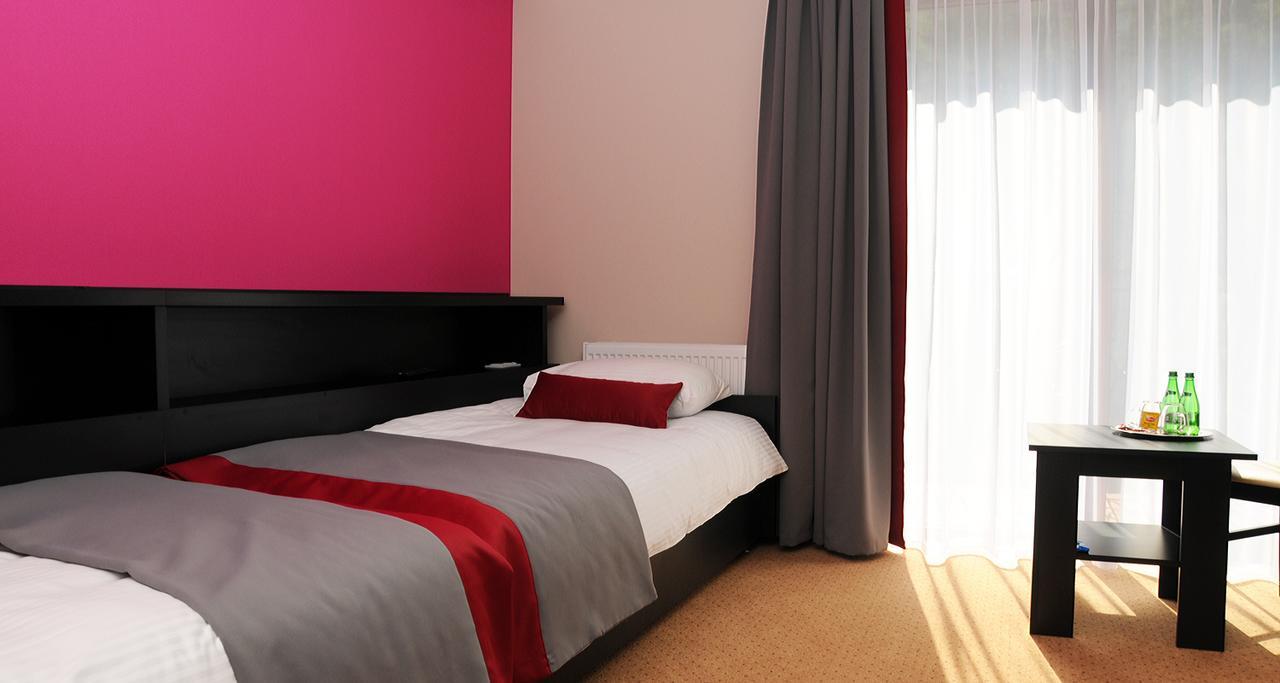 Hotel Klaudia Juszczyn Exteriör bild